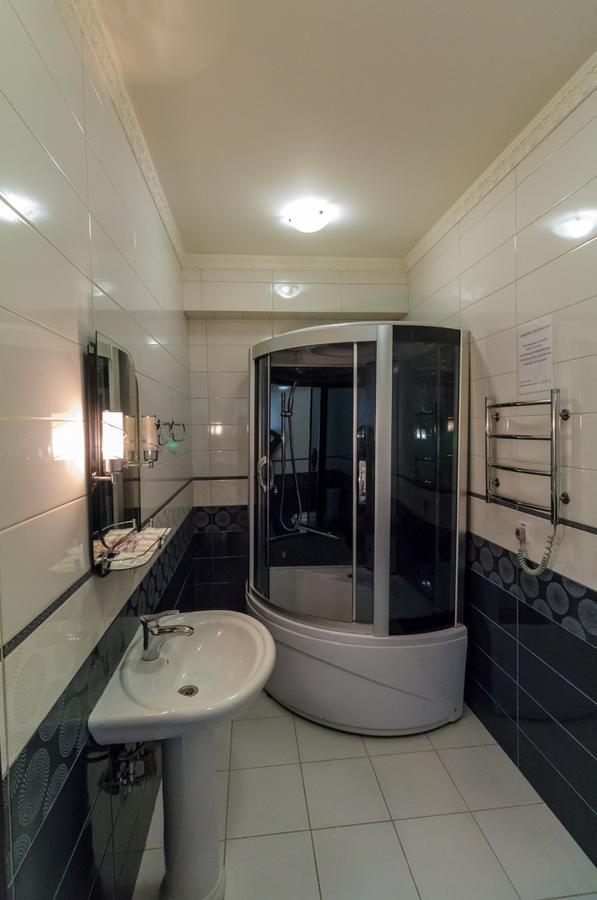 קייב Hotel Т2 מראה חיצוני תמונה